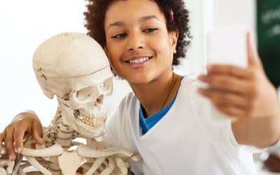 Trade Your Selfie For A Skelfie